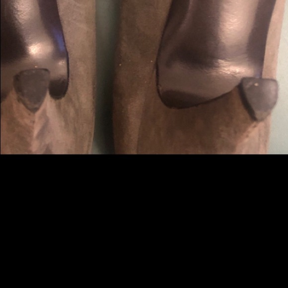 YSL Grey Suede Platform Pumps Size 38.5 - Picture 6 of 7